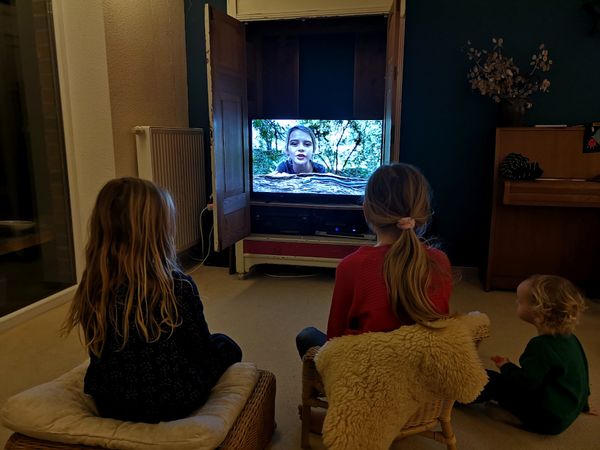 Safari TV, homeschooling